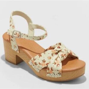 (43-2177) Women's Eleanor Heels - Universal Thread Cream 11